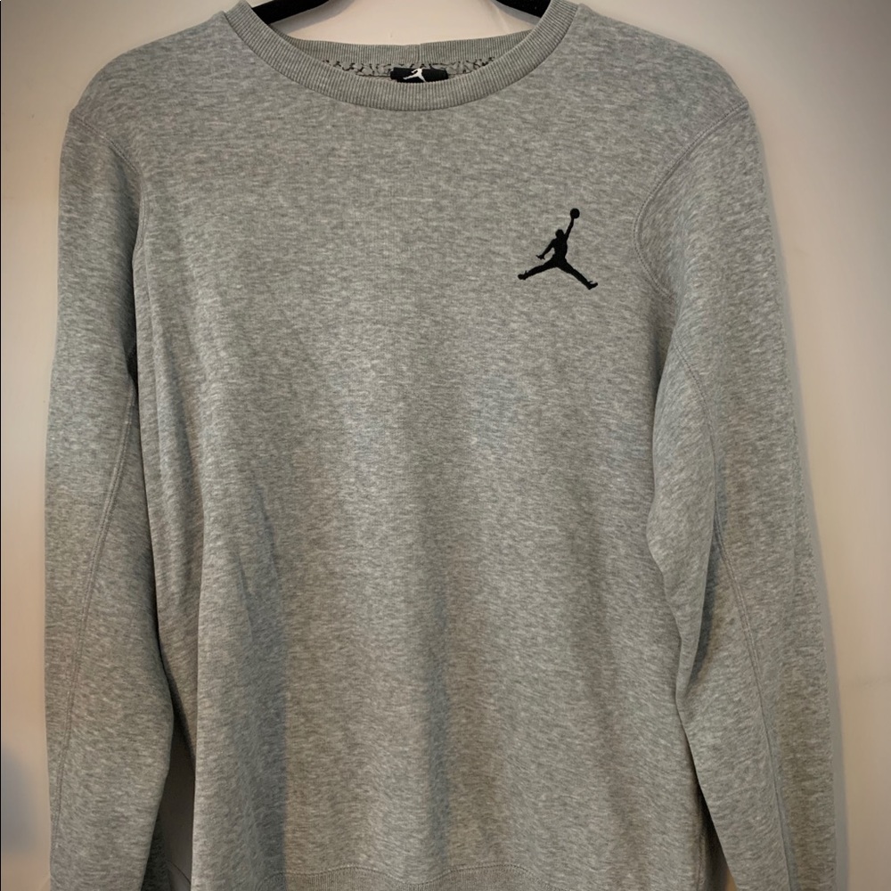 Jordan gray crew neck